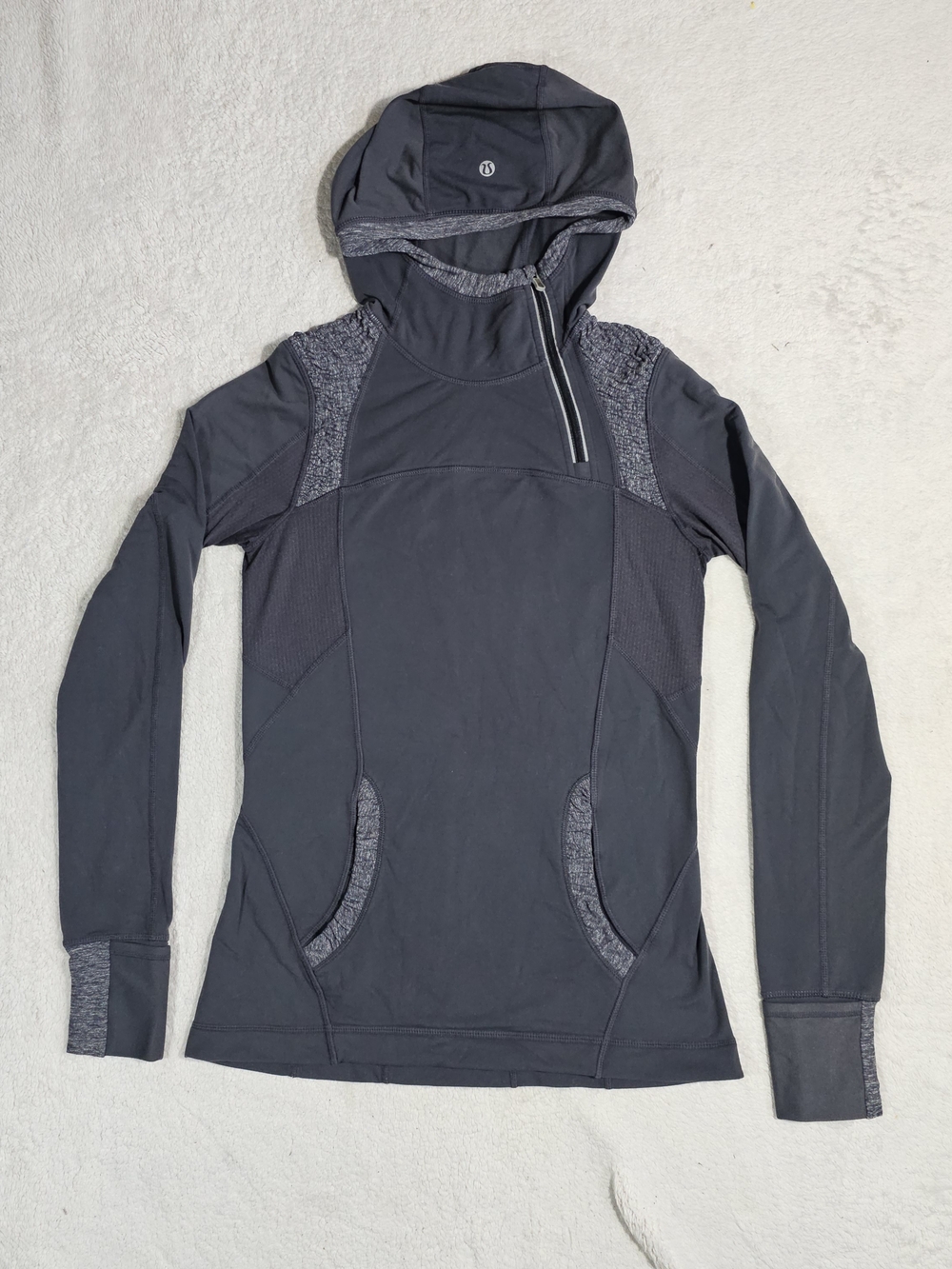 Lululemon Run Alpine ¼ Zip Pullover Women’s Size 4 Sweater.